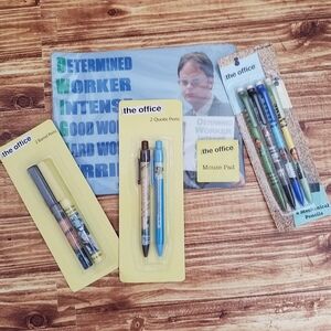Universal The Office Pencil & Pen Set with Blue Mouse Pad Dwight Schrute